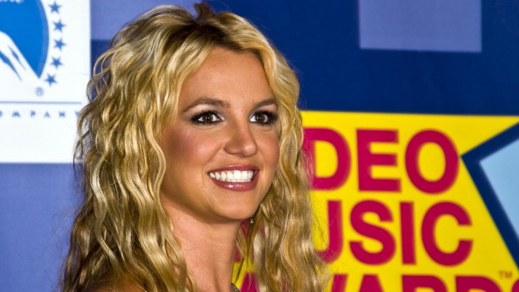Britney Spears fired her whole team!
