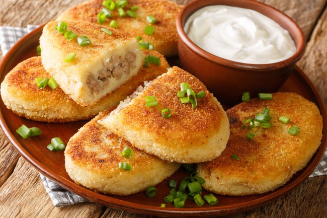 Potato croquettes filled with minced meat