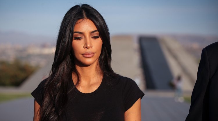 Kim Kardashian in the new 'Matrix' edition!