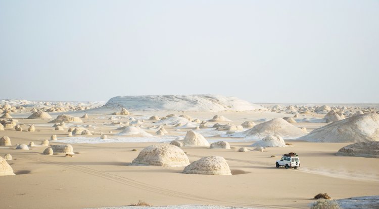 A guide to the beauty of Egypt's White Desert
