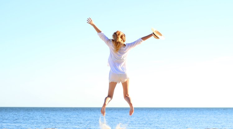 Are single people satisfied with their ' single' life?