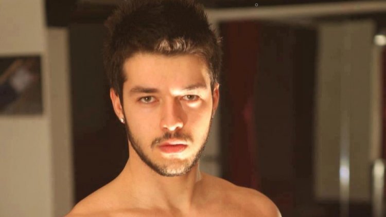 The main actor of Hur Turkish series