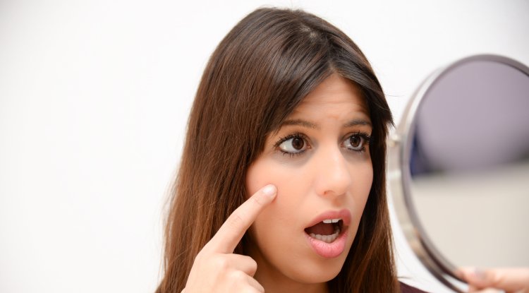 Get rid of dark circles in a few minutes!