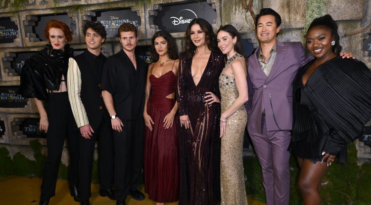 Everything we know about "Disney's National Treasure: Edge of History"!