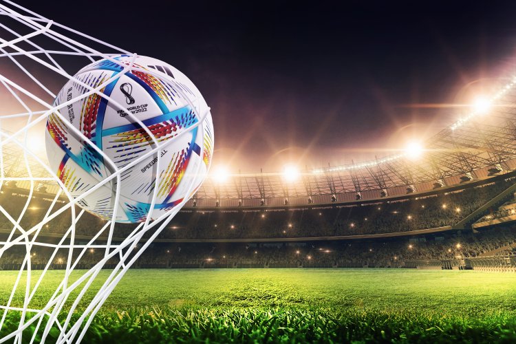The new high-tech soccer ball of the World Cup in Qatar