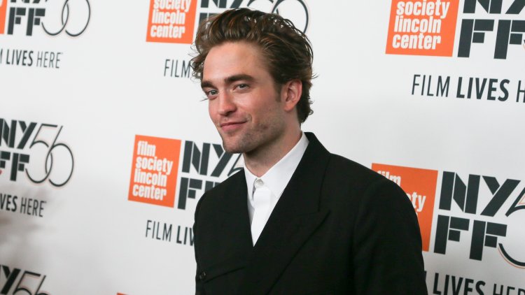 The teaser for Robert Pattinson's new film is out!