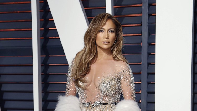 NEW: "Shotgun Wedding" with JLo