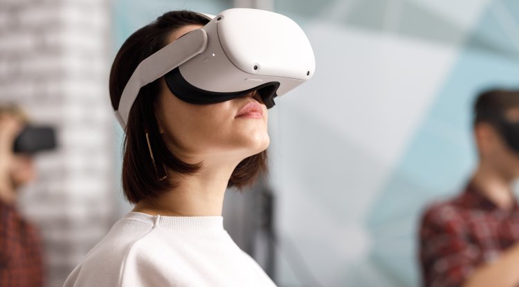 Apple AR/VR headset - Presented before June