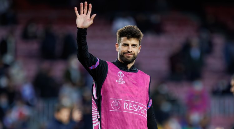 Gerard Pique's answer to Shakira's new song!