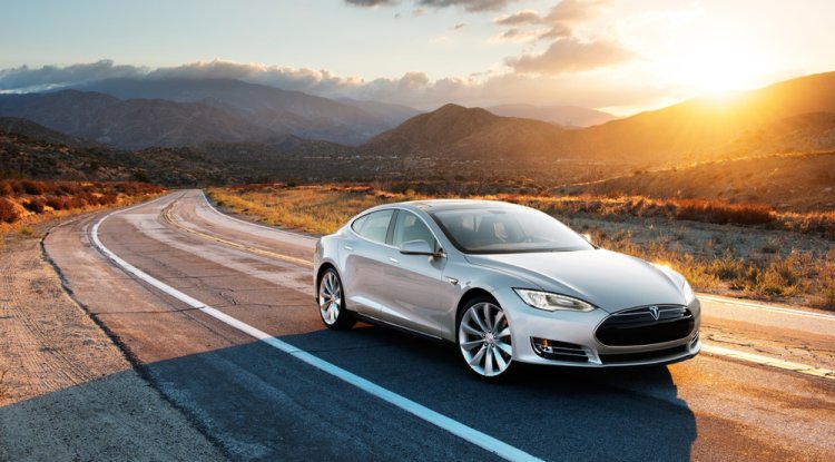 Tesla: Did they fake a promotional video