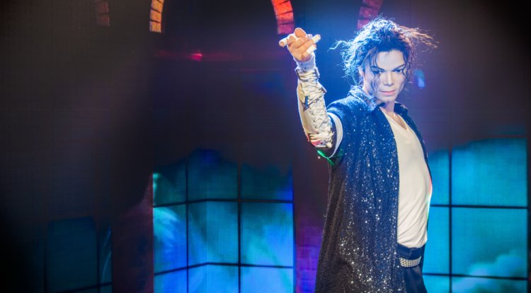 A movie will be made about the life of Michael Jackson