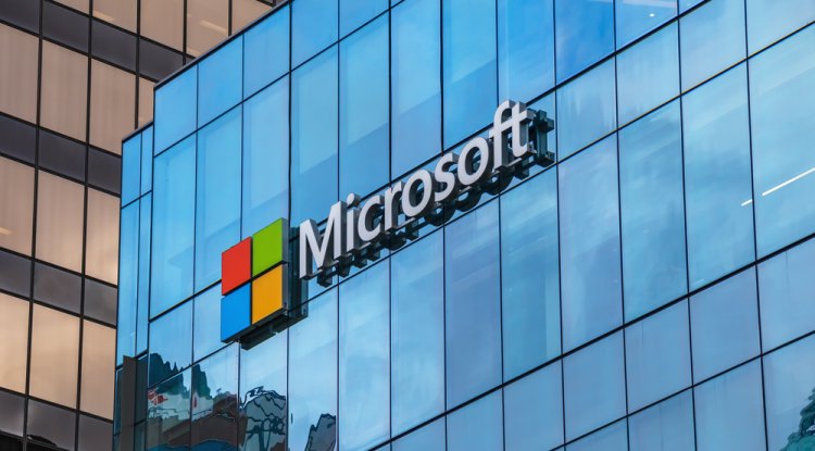 Microsoft feels the crisis, lays off 10,000 workers