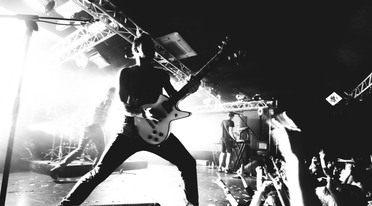 Metallica released the new song 'Screaming Suicide'
