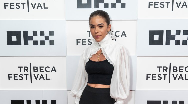 The most watched series on Netflix: " Ginny and Georgia"