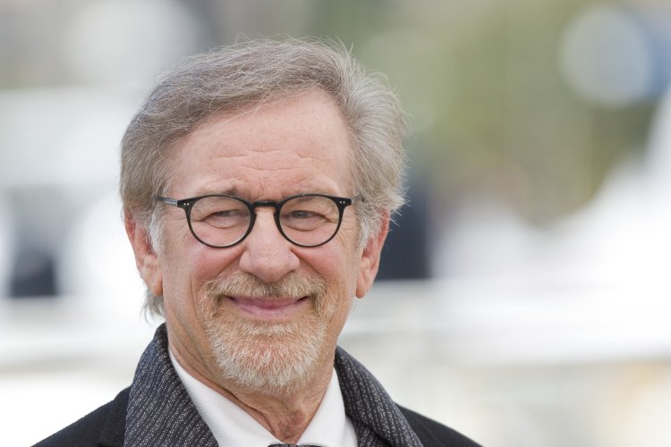 "Father - thank you, Mother - goodbye": Steven Spielberg