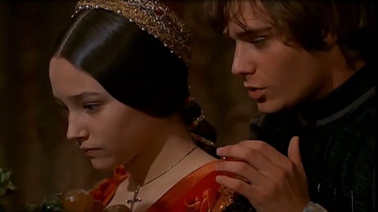 The stars of the movie "Romeo and Juliet" sued the studio