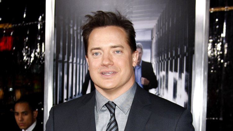 Brendan Fraser in "The Whale" is almost unrecognizable!