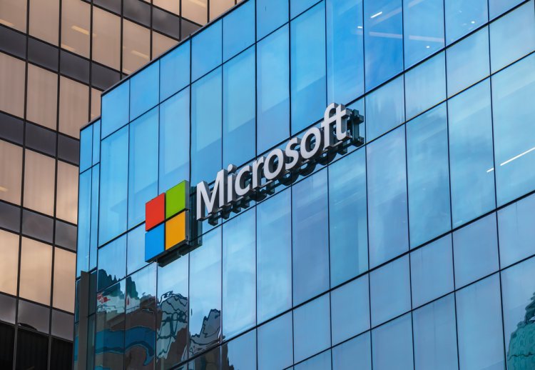 Microsoft feels the crisis, lays off 10,000 workers