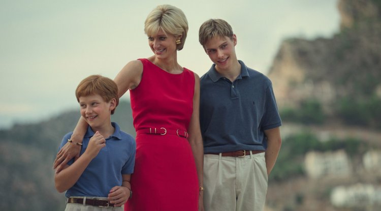 "The Crown" series is entering its last season!