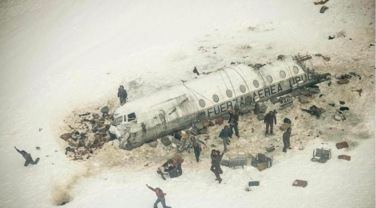 Discover the struggle for survival:  "Society of the Snow" movie!