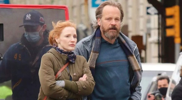 The first trailer for Michel Franco's latest film  "Memory" is out!