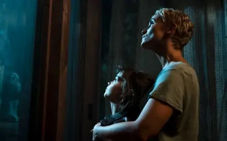 The first trailer for the Netflix sci-fi series "The Signal" is out!