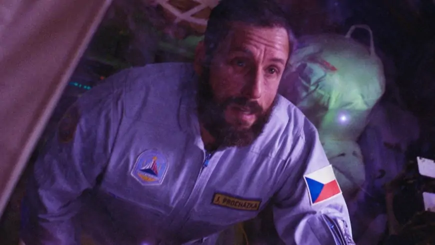 The full trailer for Netflix's sci-fi adventure "Spaceman" is out!